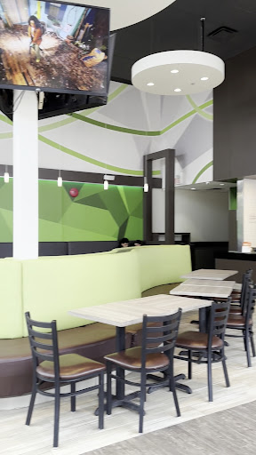 Photo of Amir - 1130 Boul. le Corbusier, Laval, QC H7N 0A8