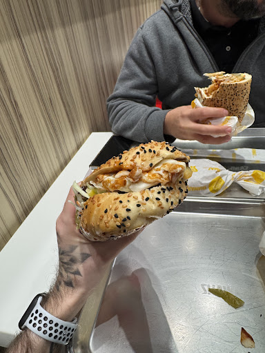 Photo of Shawarmaz Pointe-Claire - 46 Bd Brunswick #46-C1, Pointe-Claire, QC H9B 2L3