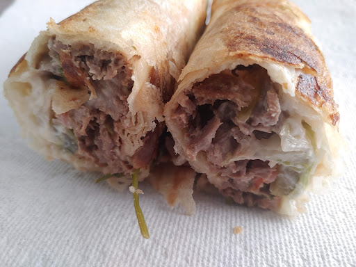 Photo of Shawarmaz Pointe-Claire - 46 Bd Brunswick #46-C1, Pointe-Claire, QC H9B 2L3