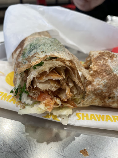 Photo of Shawarmaz Pointe-Claire - 46 Bd Brunswick #46-C1, Pointe-Claire, QC H9B 2L3