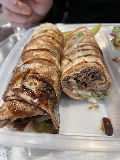 Photo of Shawarmaz Pointe-Claire - 46 Bd Brunswick #46-C1, Pointe-Claire, QC H9B 2L3
