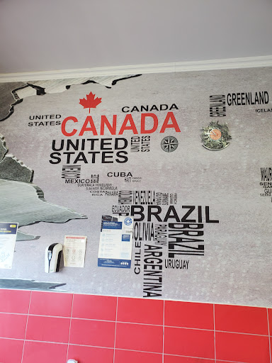 Photo of Shawarma Royal - 930 Bd Décarie, Saint-Laurent, QC H4L 3M4