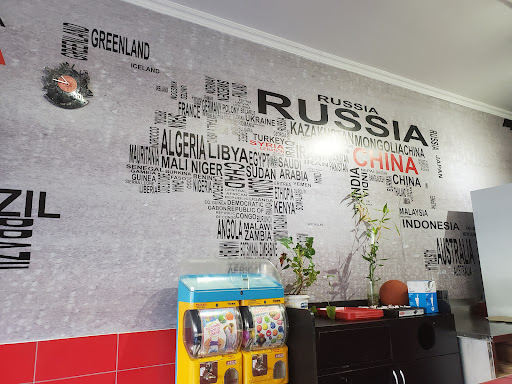 Photo of Shawarma Royal - 930 Bd Décarie, Saint-Laurent, QC H4L 3M4