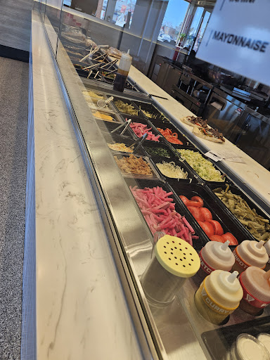 Photo of Shawarmaz St Leonard - 5790 Bd des Grandes-Prairies, Saint-Léonard, QC H1R 1B5