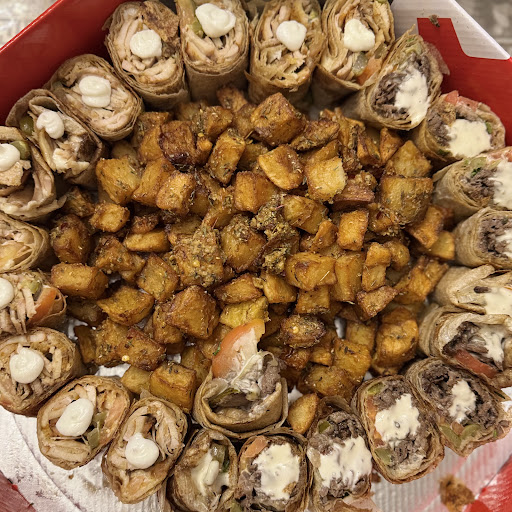 Photo of Shawarmaz St Leonard - 5790 Bd des Grandes-Prairies, Saint-Léonard, QC H1R 1B5