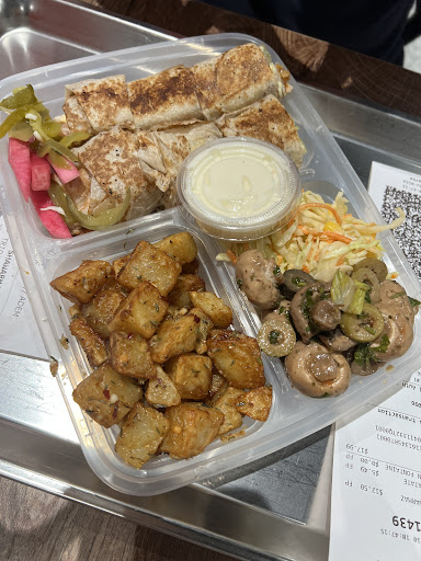Photo of Shawarmaz - 1340 Rue Sainte-Catherine, Montréal, QC H3G 1P6