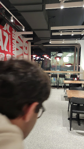 Photo of Shawarmaz - 1340 Rue Sainte-Catherine, Montréal, QC H3G 1P6