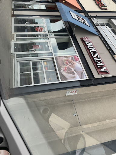 Photo of Restaurant Boustan - 3500 Boulevard Cote Vertu Ouest, Saint-Laurent, QC H4R 1P8