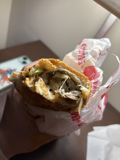 Photo of Shawarmaz UQAM - 277 Rue Sainte-Catherine E, Montréal, QC H2X 1L5