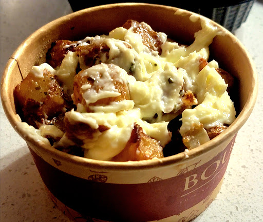 Photo of Restaurant Boustan - 2020A Rue Crescent, Montréal, QC H3G 2B8