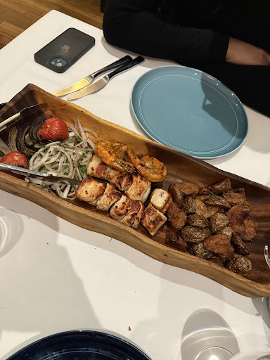 Photo of Aya Lebanese restaurant - 16977 A. Transcanadienne, Kirkland, QC H9H 5J1