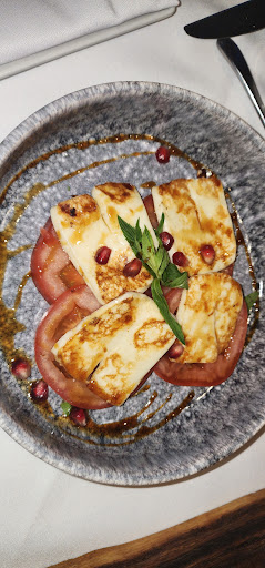 Photo of Aya Lebanese restaurant - 16977 A. Transcanadienne, Kirkland, QC H9H 5J1