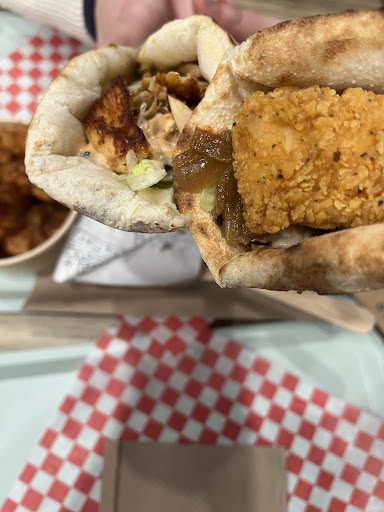 Photo of Restaurant planB (l’univers du naan) - 5334 Chem. Queen Mary, Montréal, QC H3X 1T8
