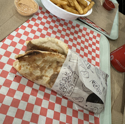 Photo of Restaurant planB (l’univers du naan) - 5334 Chem. Queen Mary, Montréal, QC H3X 1T8