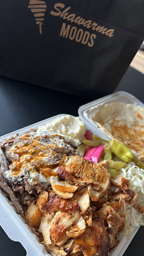 Photo of Shawarma Moods Cote-des-neiges - 5711 Chem. de la Côte-des-Neiges, Montréal, QC H3S 1Y7