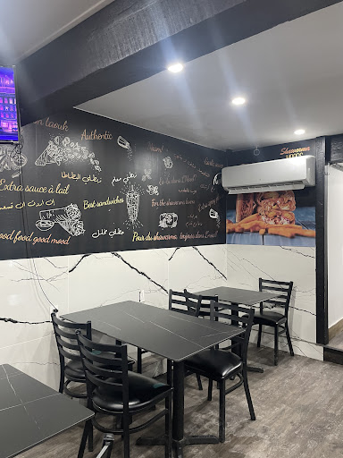 Photo of Shawarma Moods Cote-des-neiges - 5711 Chem. de la Côte-des-Neiges, Montréal, QC H3S 1Y7