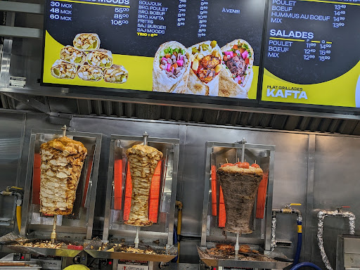 Photo of Shawarma Moods Cote-des-neiges - 5711 Chem. de la Côte-des-Neiges, Montréal, QC H3S 1Y7