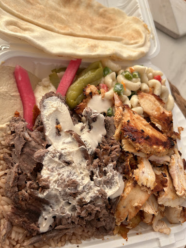 Photo of Shawarma Moods Cote-des-neiges - 5711 Chem. de la Côte-des-Neiges, Montréal, QC H3S 1Y7
