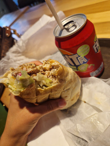 Photo of KEBABVILLE ET CHOCO - 929 Avenue du Mont-Royal E, Montréal, QC H2J 1X3
