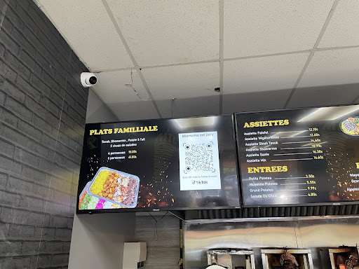 Photo of Shawarma MTL - 1290 Rue Jarry E, Montréal, QC H2P 1X1