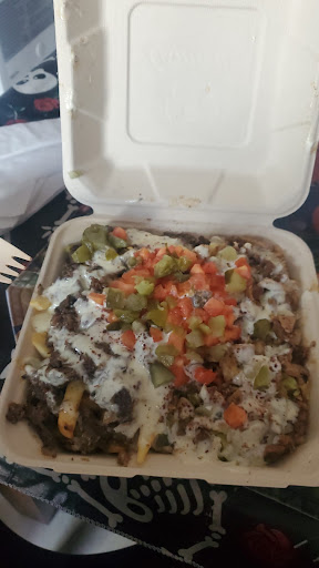 Photo of Osmow's Shawarma - 7100 Boul Langelier, Saint-Léonard, QC H1S 2X6
