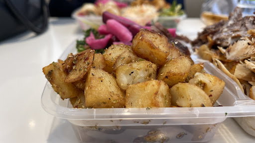 Photo of Shawarmaz Curé-Labelle - 2159 Bd du Curé-Labelle, Laval, QC H7T 1R3