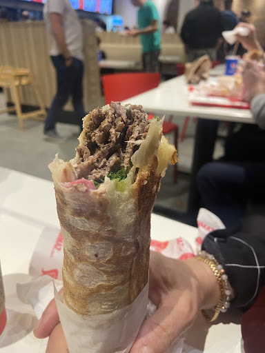 Photo of Shawarmaz Curé-Labelle - 2159 Bd du Curé-Labelle, Laval, QC H7T 1R3