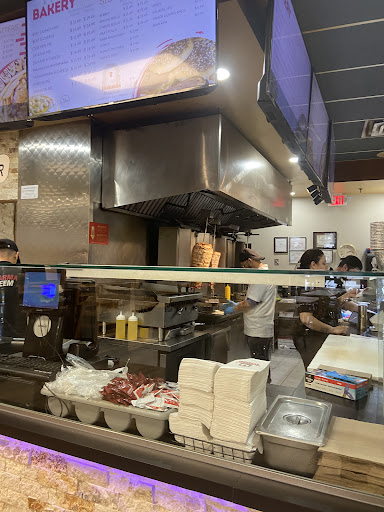 Photo of Shawarma Alzaeem - 1235 Fairview St Unit C4, Burlington, ON L7S 1Y3