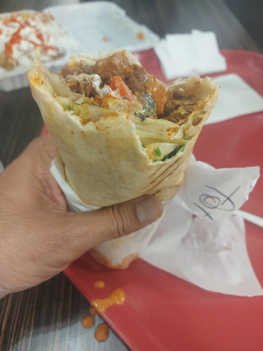 Photo of Lazeez Shawarma - 3465 Platinum Dr unit 102, Mississauga, ON L5M 2S1