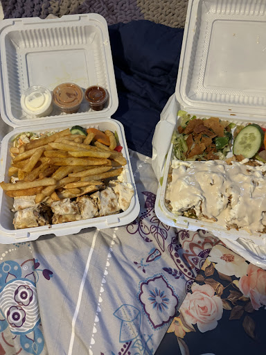 Photo of شاورما حطب و نار Charc Shawarma - 937 Fennell Ave E, Hamilton, ON L8V 1W9
