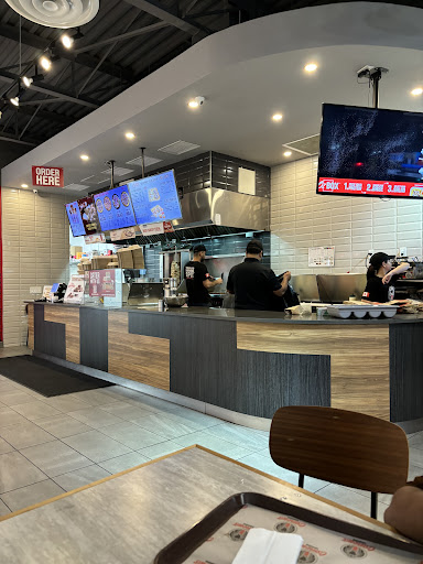 Photo of Osmow's Shawarma - 400 Scott St, St. Catharines, ON L2N 6T4