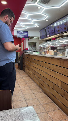 Photo of Mr. Fez Shawarma - 129 Bank St, Ottawa, ON K1P 5N7