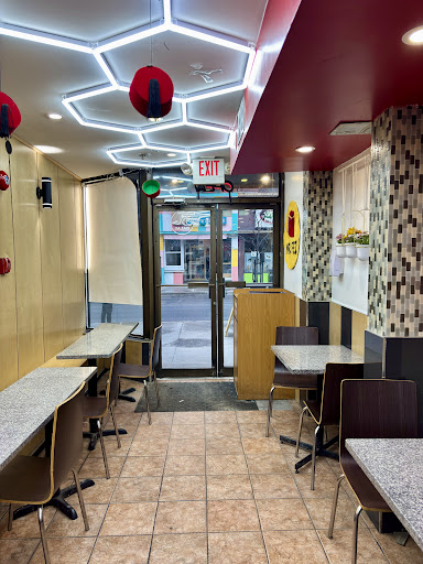 Photo of Mr. Fez Shawarma - 129 Bank St, Ottawa, ON K1P 5N7