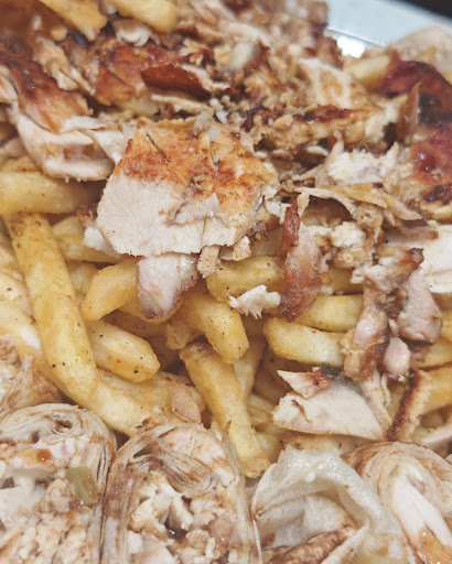 Photo of Sham Shawarma - 576 Montréal Rd, Ottawa, ON K1K 0T9