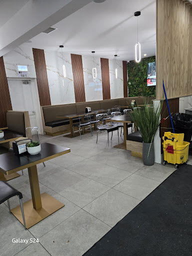 Photo of Shawarma Palace - 994 Notre-Dame St, Embrun, ON K0A 1W0
