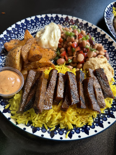 Photo of Saveurs du Monde - Halal - Shawarma - Couscous - Falafel - Shish Taouk - 847 Rue Saint-Jean, Québec, QC G1R 1R2