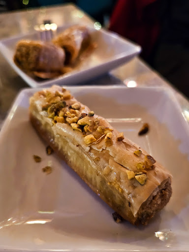 Photo of Saveurs du Monde - Halal - Shawarma - Couscous - Falafel - Shish Taouk - 847 Rue Saint-Jean, Québec, QC G1R 1R2