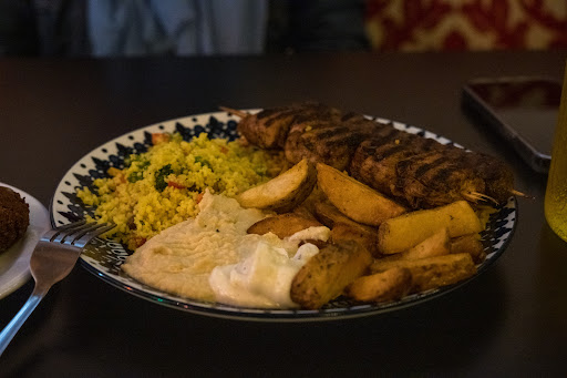 Photo of Saveurs du Monde - Halal - Shawarma - Couscous - Falafel - Shish Taouk - 847 Rue Saint-Jean, Québec, QC G1R 1R2