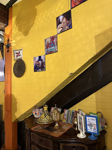 Photo of Saveurs du Monde - Halal - Shawarma - Couscous - Falafel - Shish Taouk - 847 Rue Saint-Jean, Québec, QC G1R 1R2
