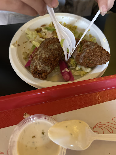 Photo of Saveurs du Monde - Halal - Shawarma - Couscous - Falafel - Shish Taouk - 847 Rue Saint-Jean, Québec, QC G1R 1R2