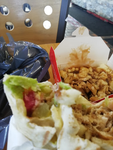 Photo of 3 Brothers Shawarma & Poutine - 530 Rideau St, Ottawa, ON K1N 8H4