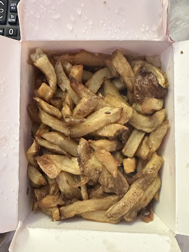 Photo of 3 Brothers Shawarma & Poutine - 530 Rideau St, Ottawa, ON K1N 8H4