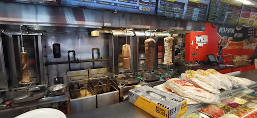 Photo of 3 Brothers Shawarma & Poutine - 530 Rideau St, Ottawa, ON K1N 8H4