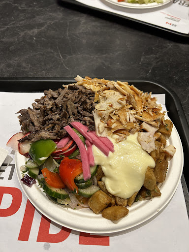 Photo of Amir - 980 Rue Bouvier, Québec, QC G2J 1A3