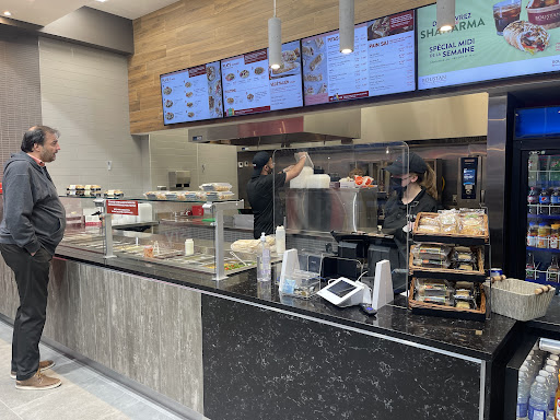 Photo of Restaurant Boustan - 7230 Boul Langelier, Saint-Léonard, QC H1S 2X6