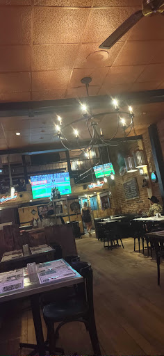 Photo of Restaurant Les Ailes Piquantes Buffalo Trois Rivières - 331 Rue des Forges, Trois-Rivières, QC G9A 2G9