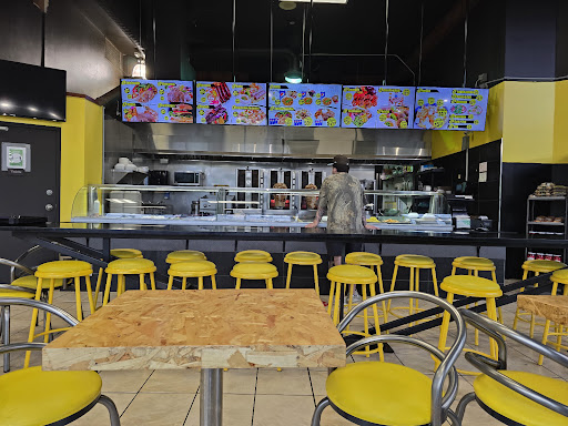 Photo of Shawarma Express - 2901 Bd Saint-Joseph, Drummondville, QC J2B 7P5