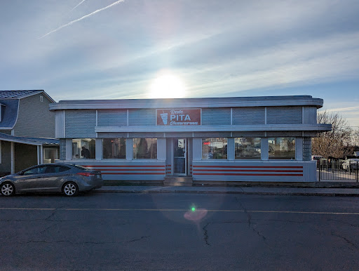 Photo of Resto Pita Shawarma - 5629 Rue Saint-Georges, Lévis, QC G6V 4M1