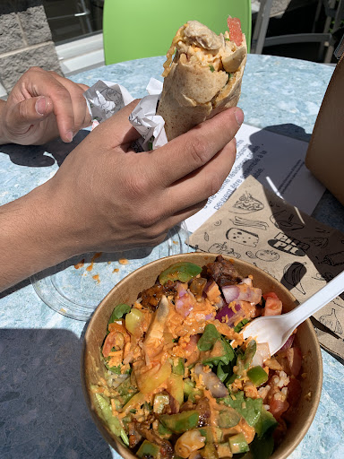 Photo of Pita Pit - 3590 Bd des Forges, Trois-Rivières, QC G8Y 5H5