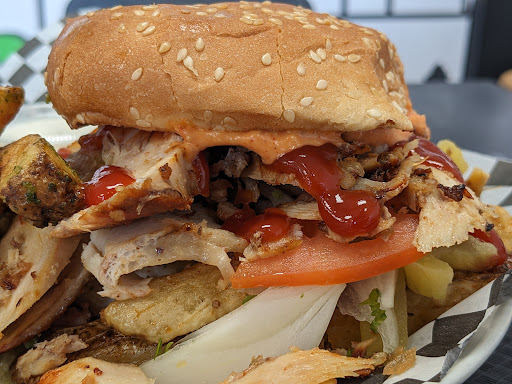 Photo of Shawarma Chef - 2012 Tenth Line Rd, Orléans, ON K4A 3W3
